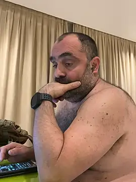 fuocovivo4 online show from February 12, 7:02 pm