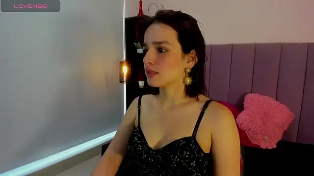 Annyrosee online show from January 16, 7:51 pm