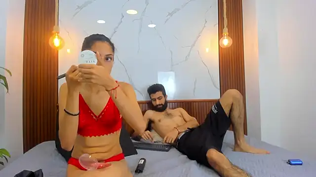 Arah issaa online show from March 13, 10:10 pm