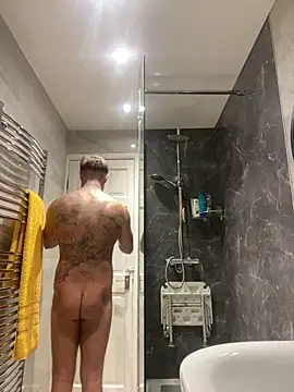 Snapshot of Jamesdeanmcqueen chatting on January 30, 10:41 pm Jamesdeanmcqueen online show from January 30, 10:41 pm