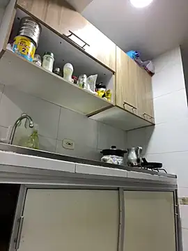 stefania brunnett online show from March 8, 8:44 am