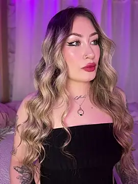 Snapshot of Lally_Valencia__ chatting on June 27, 3:00 am Lally Valencia online show from June 27, 3:00 am