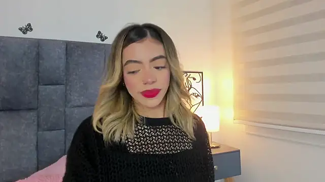 Violetta Ficher online show from April 3, 2:20 am