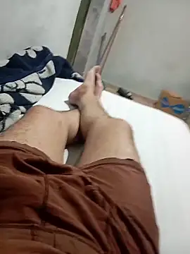 Snapshot of Zaberpop chatting on February 17, 3:51 pm Zaberpop online show from February 17, 3:51 pm