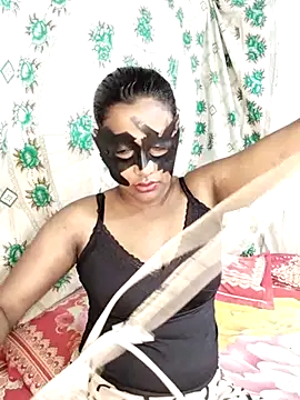 Snapshot of monekhan123 chatting on February 17, 4:59 pm monekhan123 online show from February 17, 4:59 pm