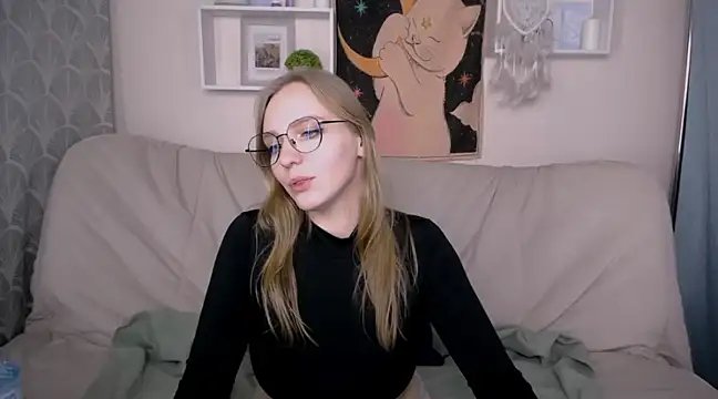 Snapshot of VeronicaAndersen chatting on February 8, 12:39 pm VeronicaAndersen online show from February 8, 12:39 pm