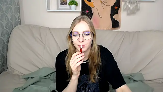 Snapshot of VeronicaAndersen chatting on February 21, 3:34 am VeronicaAndersen online show from February 21, 3:34 am