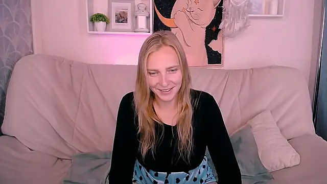 Snapshot of VeronicaAndersen chatting on September 23, 11:24 am VeronicaAndersen online show from September 23, 11:24 am