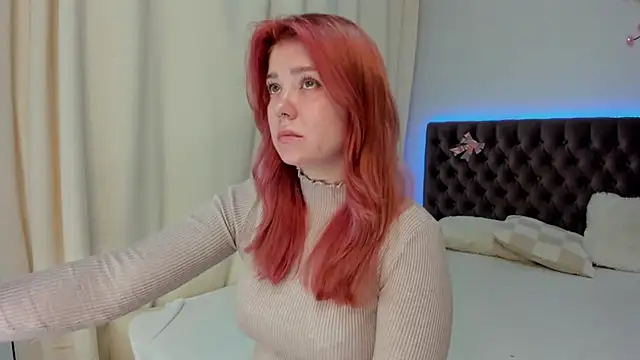 Ella Mayers online show from October 2, 12:23 pm