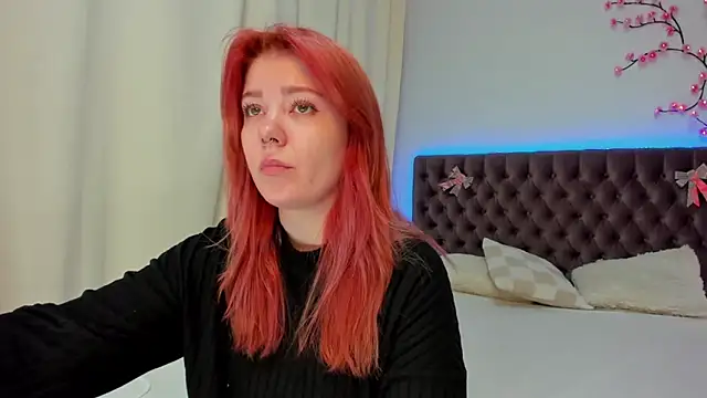 Ella Mayers online show from October 5, 12:14 pm