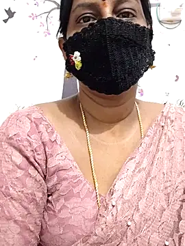 Snapshot of Tamil_Meera12 chatting on May 30, 7:49 am Tamil Meera12 online show from May 30, 7:49 am