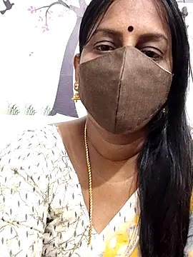 Snapshot of Tamil_Meera12 chatting on June 9, 5:24 pm Tamil Meera12 online show from June 9, 5:24 pm