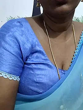Snapshot of Tamil_Meera12 chatting on June 12, 12:53 am Tamil Meera12 online show from June 12, 12:53 am