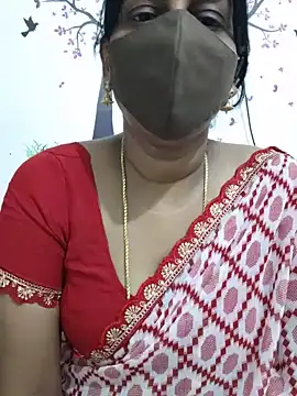 Snapshot of Tamil_Meera12 chatting on June 13, 5:22 pm Tamil Meera12 online show from June 13, 5:22 pm