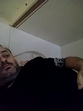 Snapshot of NAvoglia chatting on October 5, 2:59 pm NAvoglia online show from October 5, 2:59 pm