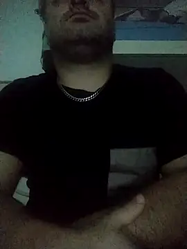Snapshot of NAvoglia chatting on October 12, 8:30 pm NAvoglia online show from October 12, 8:30 pm