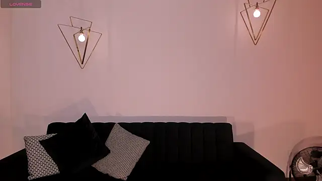 Snapshot of BeccaBaxter chatting on October 26, 12:33 pm BeccaBaxter online show from October 26, 12:33 pm