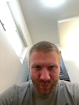 Snapshot of ohyeaitsme444 chatting on February 10, 4:58 pm ohyeaitsme444 online show from February 10, 4:58 pm