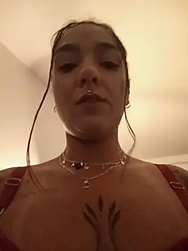 Pantaneirasexy online show from June 23, 2:31 am