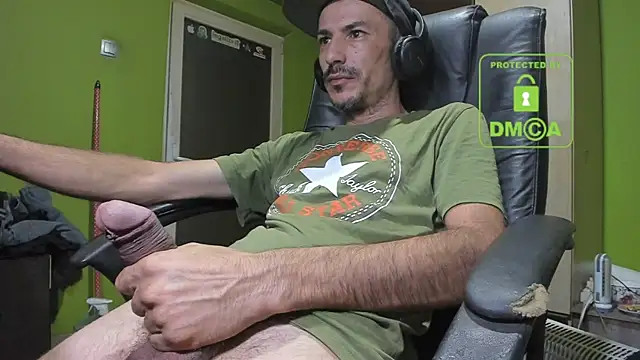 BigCumShoot online show from October 11, 4:12 am