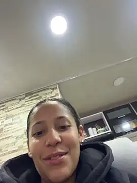 vicky bass online show from November 16, 6:08 am