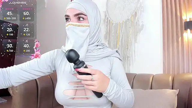 Snapshot of saleh_issawi chatting on October 16, 8:21 pm saleh issawi online show from October 16, 8:21 pm