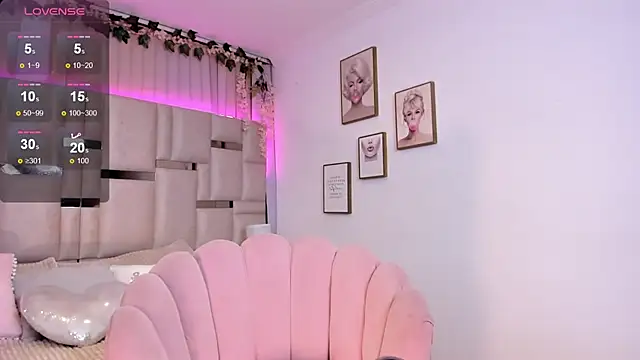 Daphne chers online show from February 21, 11:43 pm