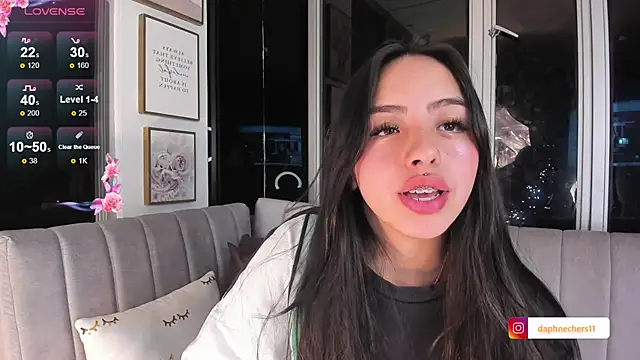 Daphne chers online show from March 15, 1:08 am