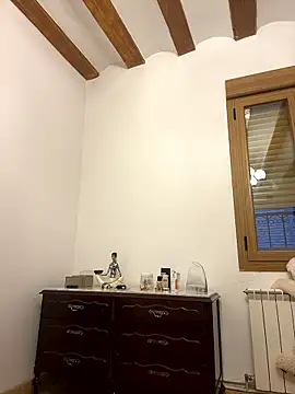 laarti online show from January 11, 4:56 pm