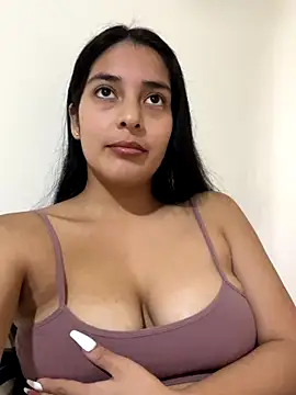 Snapshot of ariana_sweet87 chatting on November 27, 6:54 pm ariana sweet87 online show from November 27, 6:54 pm