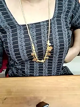 Tamil Radha online show from October 16, 1:28 am