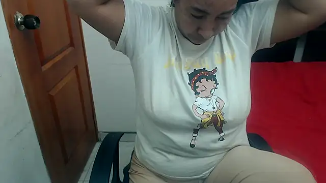 Siblleyx online show from February 25, 7:03 pm