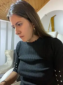 Andrea18 blonde online show from March 17, 10:49 pm
