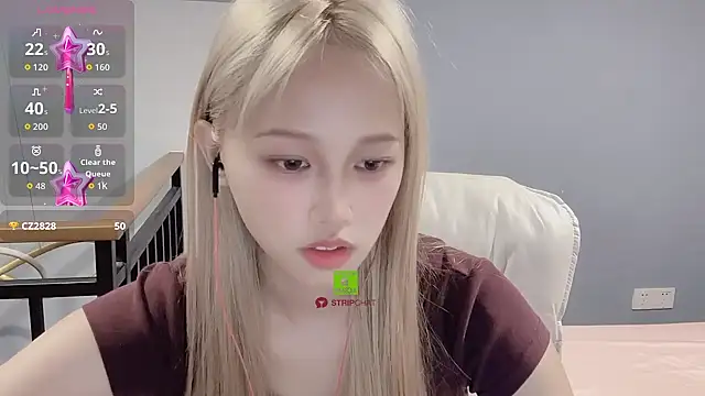 Snapshot of xunian71O chatting on September 24, 11:13 am xunian71O online show from September 24, 11:13 am