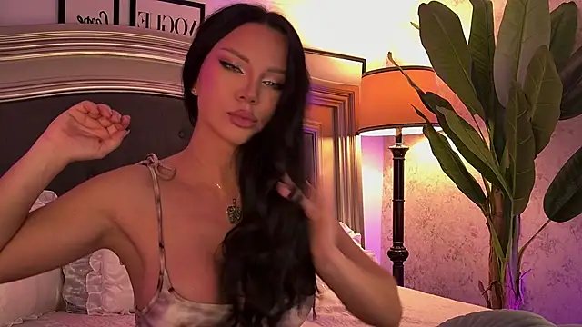 Snapshot of Amber_Luna chatting on October 15, 3:12 pm Amber Luna online show from October 15, 3:12 pm