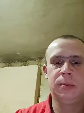 Snapshot of alex_brow_n chatting on February 15, 4:12 pm alex brow n online show from February 15, 4:12 pm