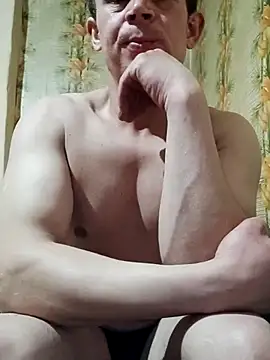 Snapshot of alex_brow_n chatting on March 16, 4:34 pm alex brow n online show from March 16, 4:34 pm