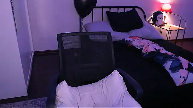 rennnuts online show from October 15, 5:40 am