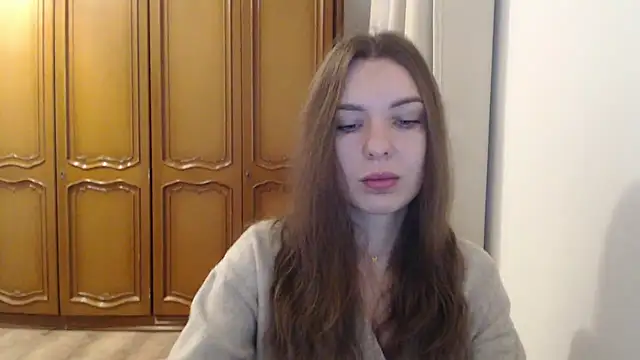 aurora lust online show from November 17, 6:30 am