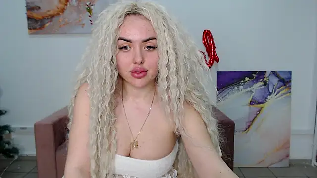 MissisCaty online show from February 22, 1:33 am