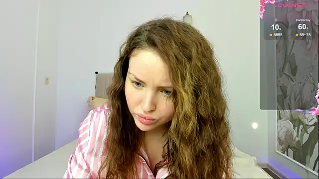 Lora Rosee online show from February 11, 8:48 am