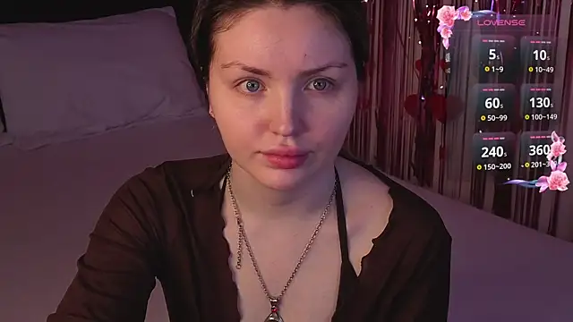 Snapshot of Lora_Rosee chatting on July 7, 2:32 pm Lora Rosee online show from July 7, 2:32 pm