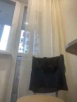 LynnAhNight online show from March 30, 3:18 am