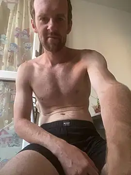LynnAhNight online show from July 25, 3:26 am