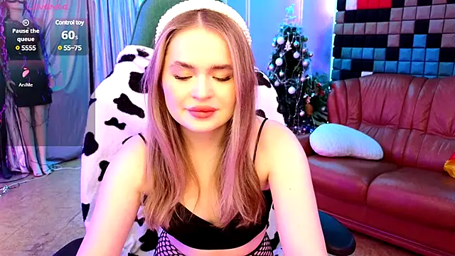 Snapshot of GoodJessi chatting on February 4, 11:27 am GoodJessi online show from February 4, 11:27 am