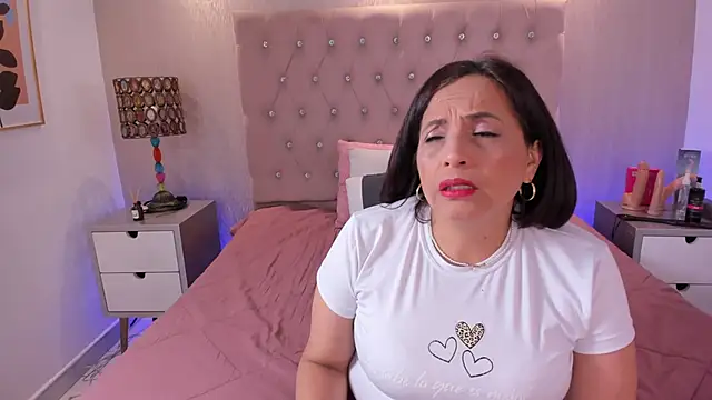 GochitaWild online show from February 9, 8:24 pm