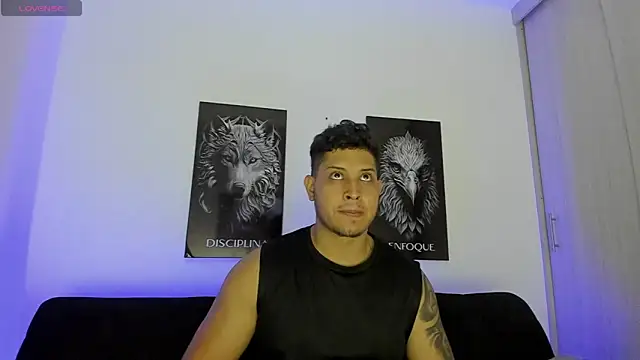 JohanSmith online show from October 31, 12:22 am