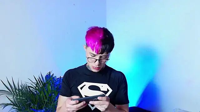 7 Saturno 7 online show from October 25, 9:42 pm