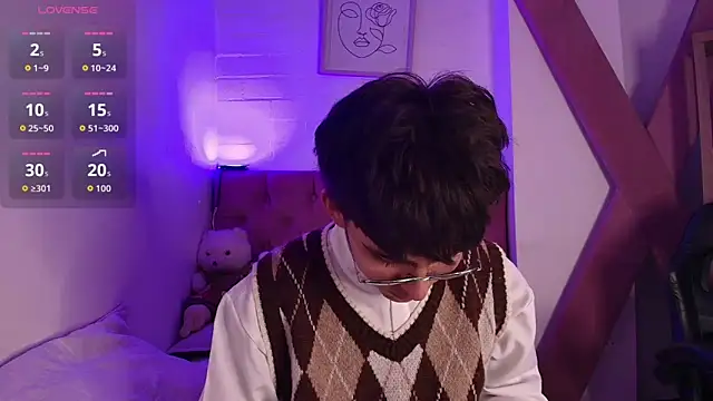 Snapshot of PepperTwink chatting on October 28, 3:58 pm PepperTwink online show from October 28, 3:58 pm