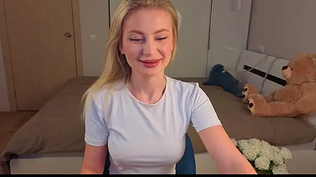 AnitaLamb online show from November 11, 5:07 am